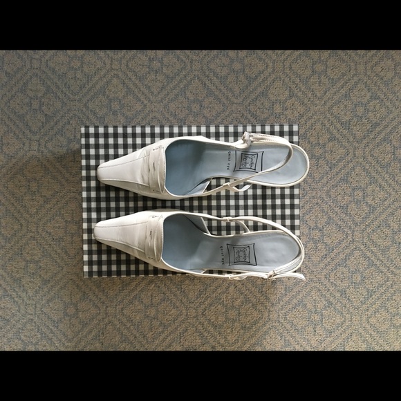 Cynthia Rowley White Patent Leather Sling Backs - Picture 1 of 8